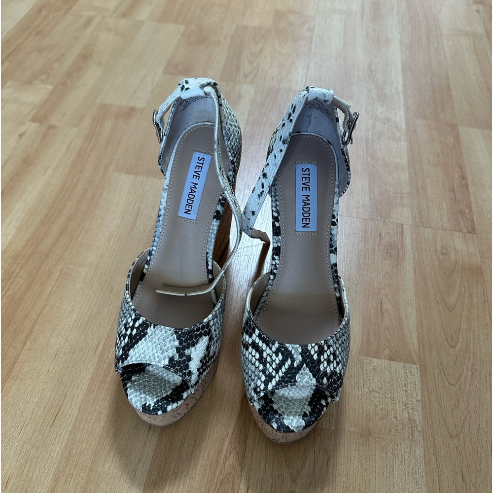 Steve Madden shoes